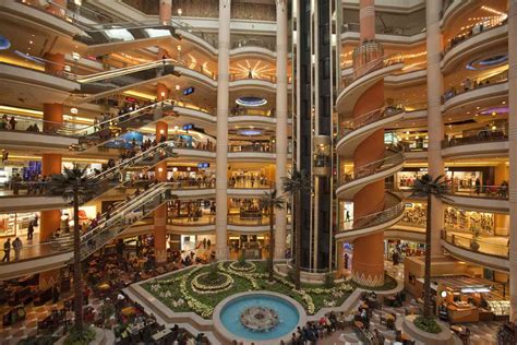 luxury shops in cairo